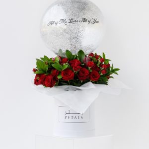 Confident Red Roses for Anniversary / Love Expressions / Romance